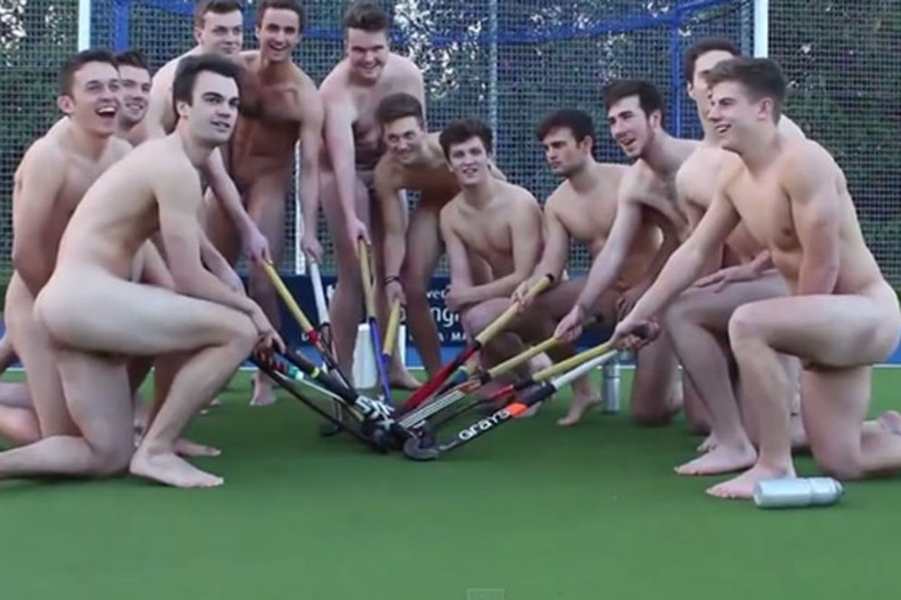 (VIDEO) SKINULI SE: Goli engleski hokejaši u borbi protiv homofobije