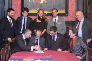 TREĆA SRBIJA: Potpisan Manifest Nove Evrope u Parizu