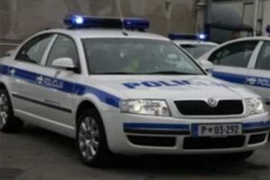 DRAMA U SLOVENIJI: Penzionisani policajac se zatvorio u kuću i preti oružjem