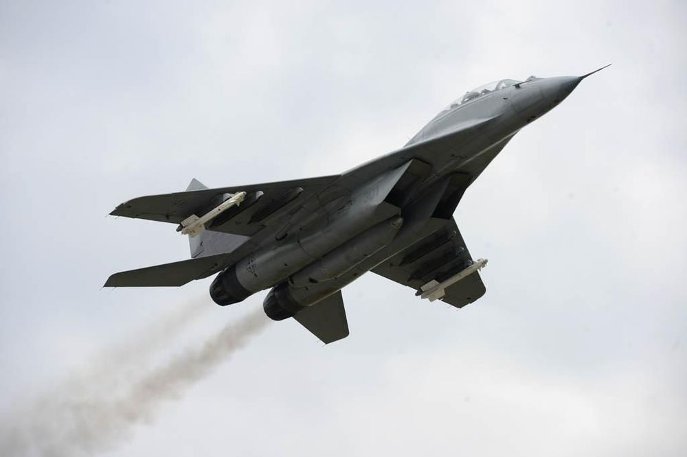 NIKO NIJE STRADAO: Pao ruski MiG-29, pilot se bezbedno katapultirao