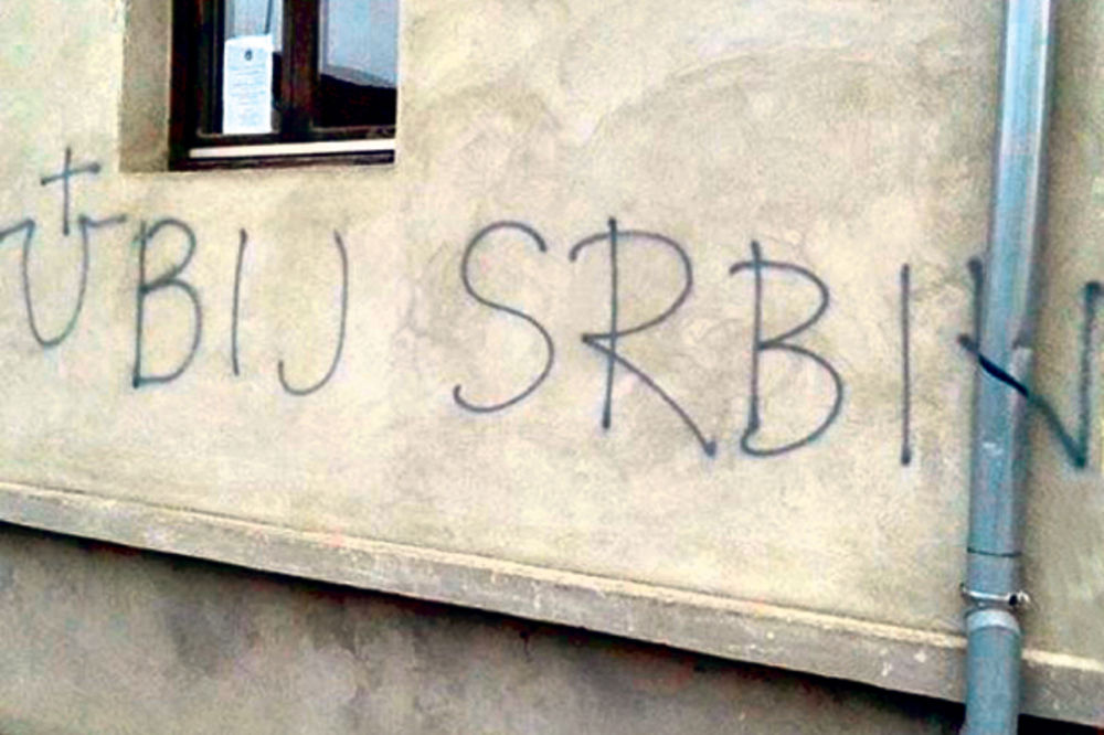 SRAMOTNO: Ustaški grafiti na pravoslavnoj crkvi