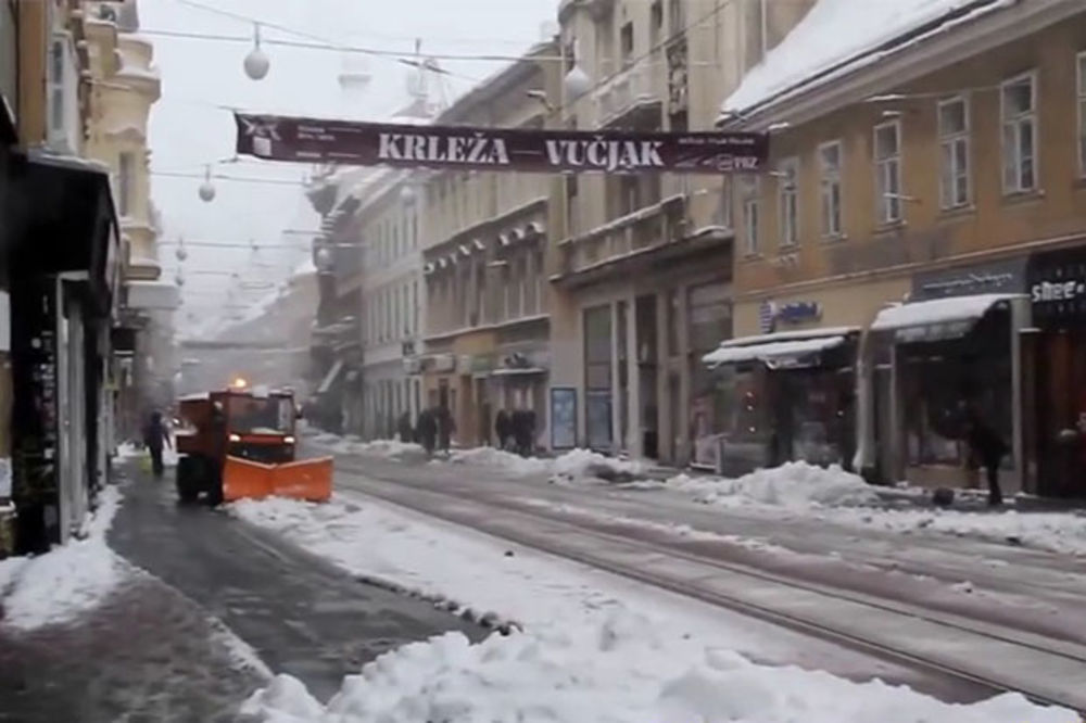 (VIDEO) OD OVOG JE SRBIJA STREPELA: Balkan se probudio okovan snegom i ledom
