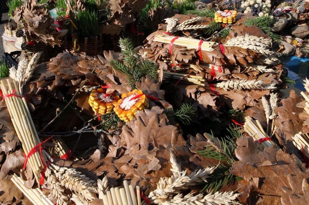 VEROVANJA I OBIČAJI NA BADNJI DAN: Evo šta NIKAKO ne valja raditi danas, a šta OBAVEZNO morate