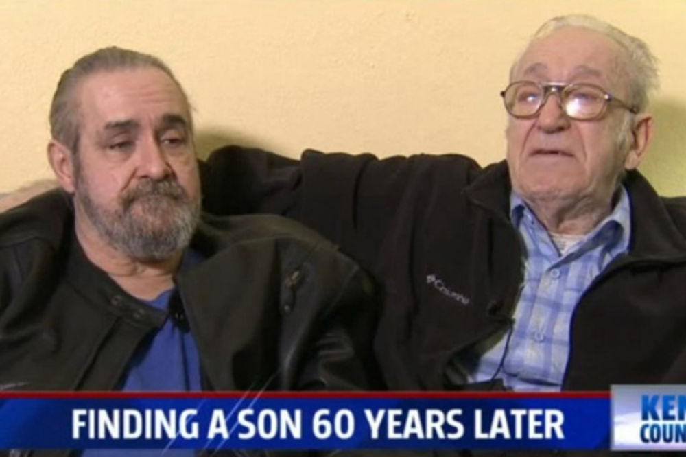 (FOTO, VIDEO) Deka (81) suze lije: 56 godina žena krila da on ima sina!