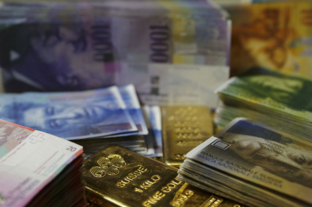 DOBRA VEST ZA ZADUŽENE: Švajcarska mora da ruši franak, rate će padati