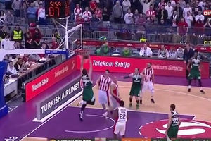 (VIDEO) DA LI JE MOGUĆE: Košarkaš Žalgirisa promašio dva zicera za dve sekunde
