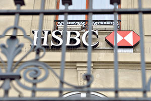 Poreski skandal ugrožava dogovore švajcarskih banaka