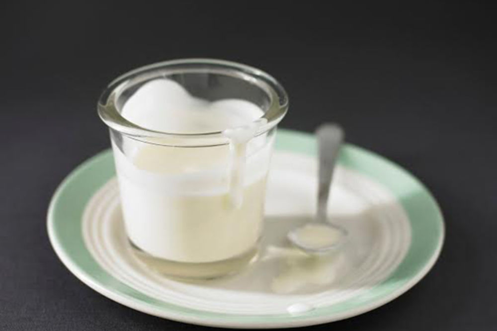 ŠOKANTNO: Ujak sipao deci hašiš u jogurt, devojčica (13) se otrovala!