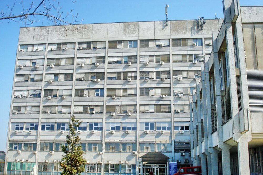 POSLE ULIČNOG OBRAČUNA U JAGODINI: Muškarac ranjen sa 12 metaka stabilno, prebačen u Kragujevac