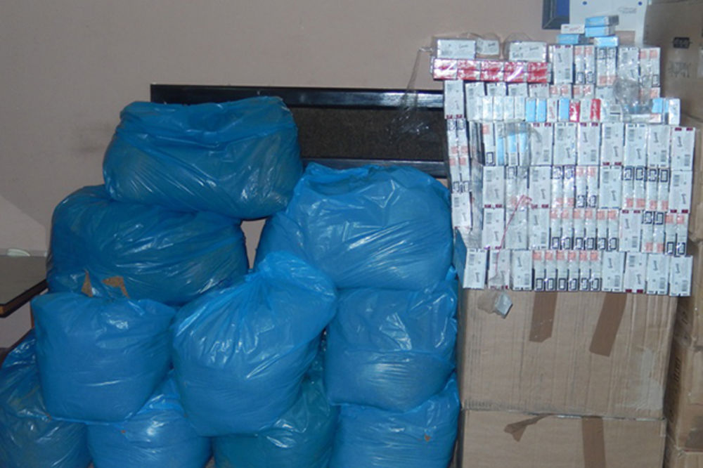 RAŠKA: Zaplenjeno 2.536 paklica cigareta i 90 kg rezanog duvana