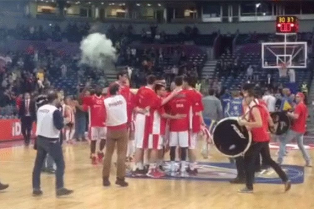 (VIDEO) Pogledajte kako su bubnjari najavili izlazak Zvezdinih košarkaša