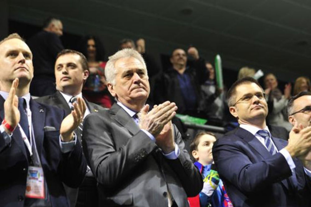 UVEK UZ ORLOVE: Predsednik Nikolić razgovarao sa srpskim teniserima