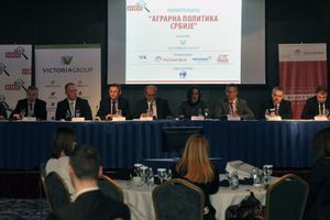 DELIVERI JUNIT Glamočić: Akcioni tim ubrzaće rešavanje agrarnih problema