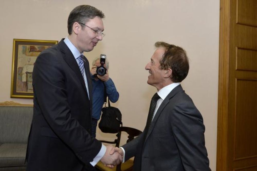 Vučić primio šefa Misije OEBS u Beogradu