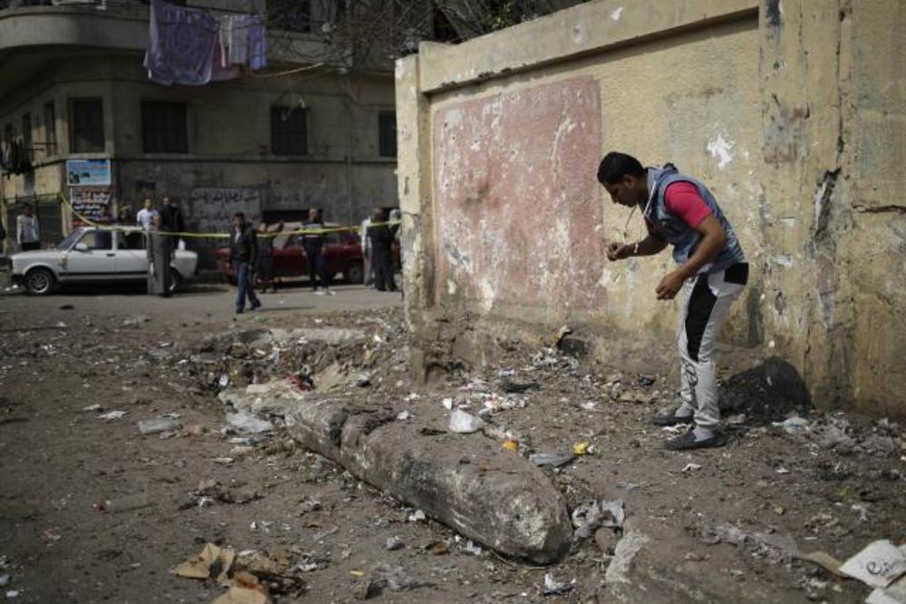KAIRO: Eksplodirale dve bombe u kanti za smeće