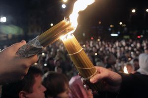 PRVI PUT U BEOGRADU: Sveti oganj iz Jerusalima večeras stiže u Hram Svetog Save
