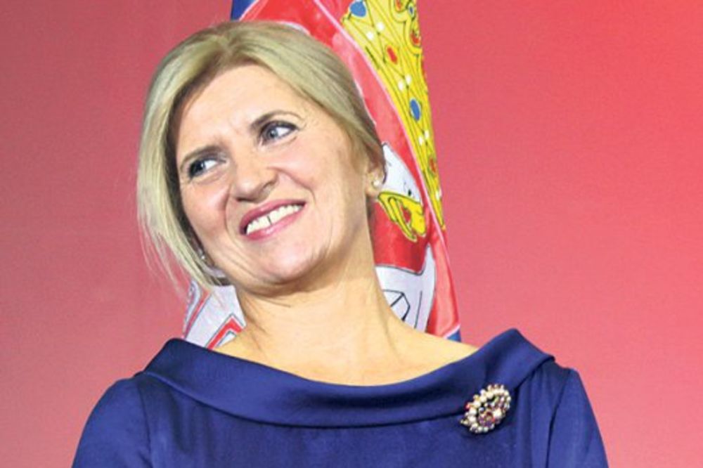 TOMINA SULTANIJA: Dragica Nikolić kupila haljine od šeikove žene za 10.000 evra