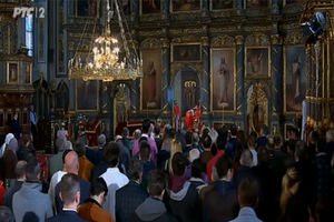 RADOSTAN DAN: Svečana Vaskršnja liturgija u Sabornoj crkvi u Beogradu