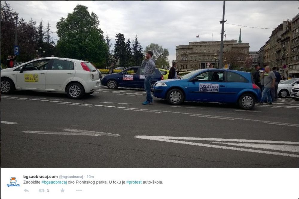 KOLAPS U BEOGRADU: Protest auto škola, blokiran saobraćaj od Autokomande do Slavije!