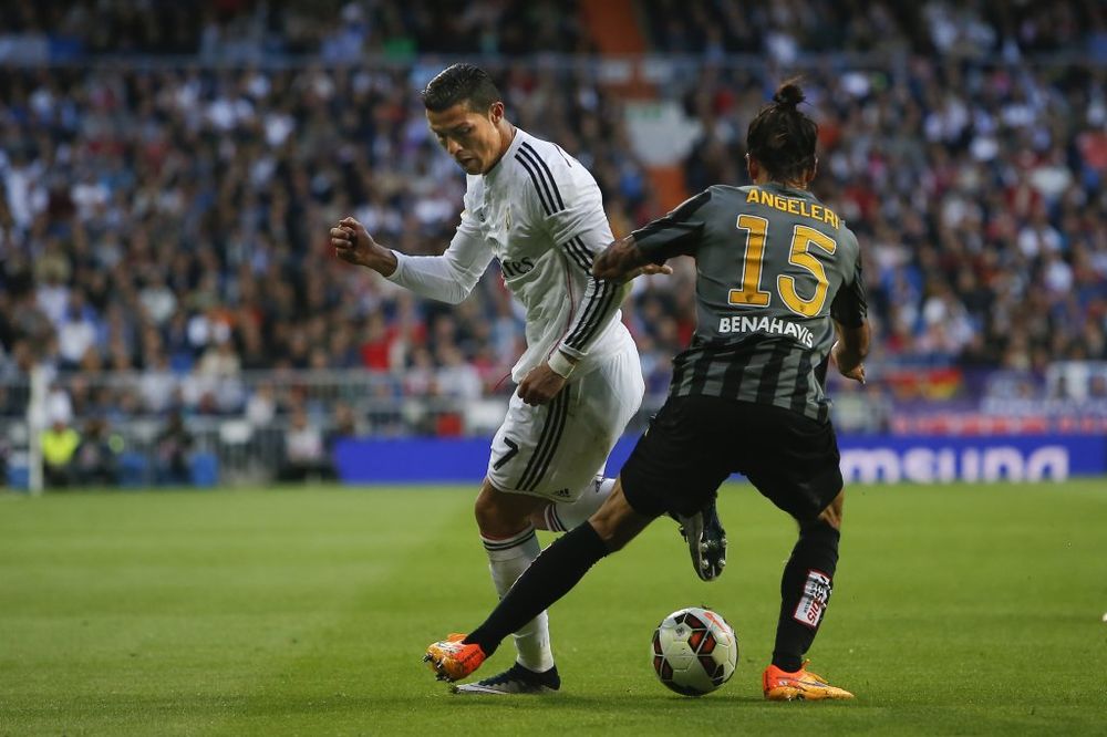 (VIDEO) ZATO JE NAJBOLJI NA SVETU: Pogledajte kako je Ronaldo predriblao igrača Malage
