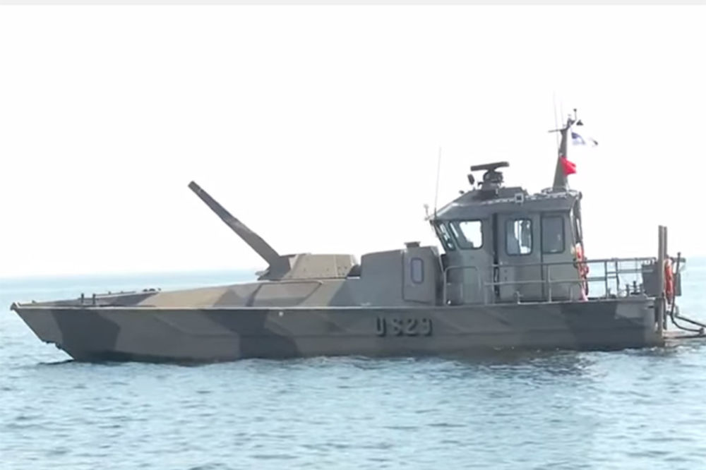 U PANICI OD RUSA: Finci ispalili podvodni projektil da upozore sumnjivu podmornicu