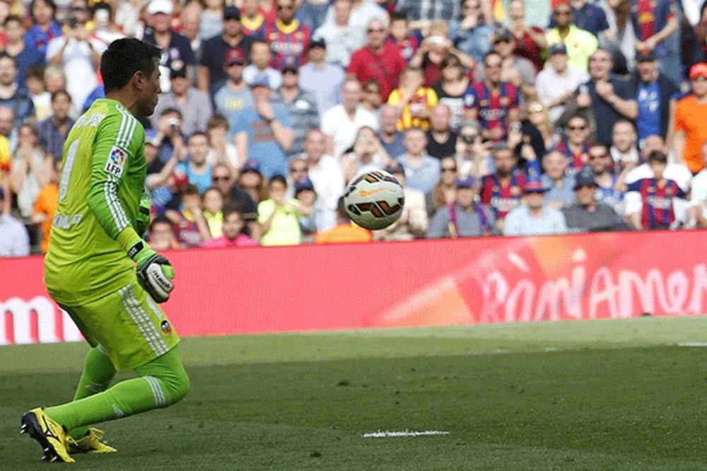 BLOG UŽIVO: Neverovatan kiks najboljeg golmana u istoriji Valensije