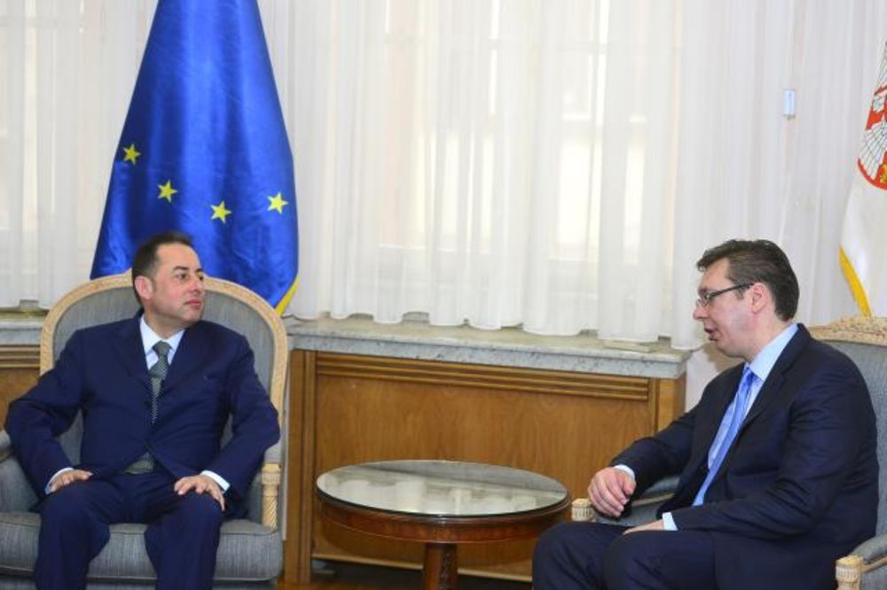 VUČIĆ NA SASTANKU SA PITELOM: EU treba uvažiti napore Srbije u dijalogu s Prištinom