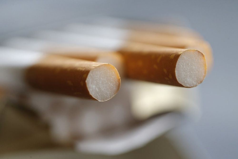 ALARMANTNO: U Srbiji puši svaki 5. tinejdžer?!