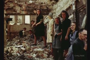 (VIDEO) DO SADA NEVIĐENI SNIMAK BERLINA IZ 1945. GODINE: Šokiraćete se istinom