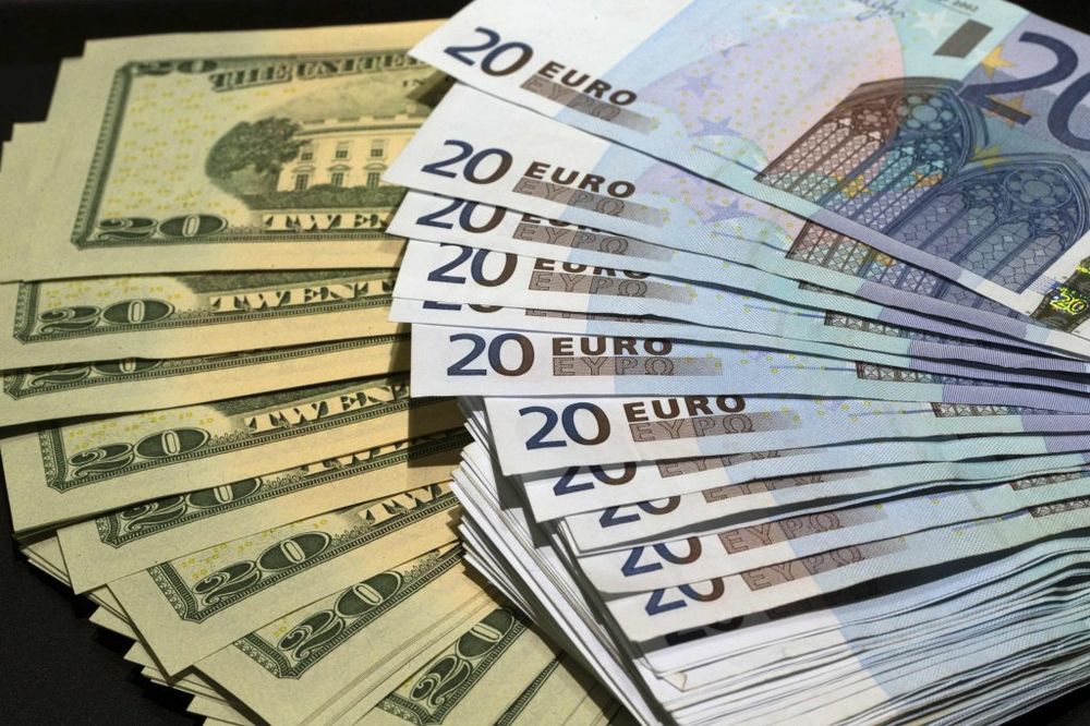 PROGNOZA: Nova grčka valuta bi vredela pola evra