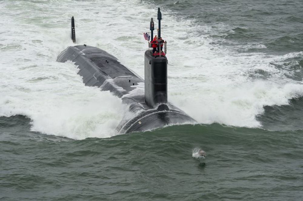 (VIDEO) ODMERAVANJE SNAGA: Presretnuta američka nuklearna podmornica! Ali, nije ono što mislite...