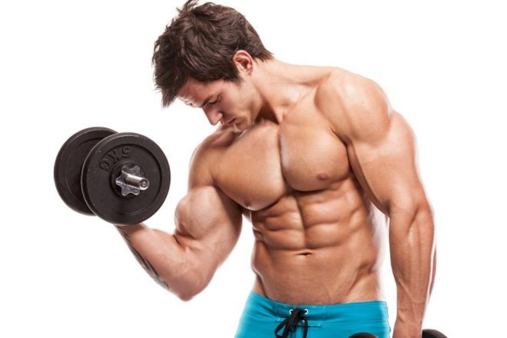 GAS DO DASKE: Vežbe koje će vaše trbušnjake i bicepse pretvoriti u kamen!