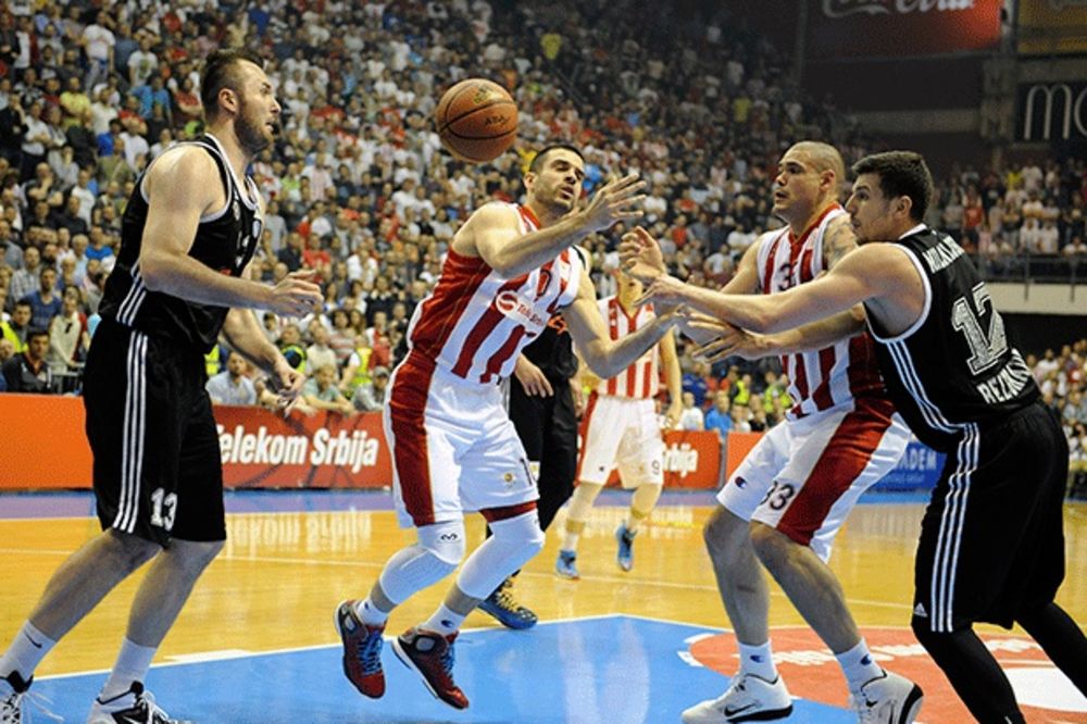 (VIDEO) MAČVAN NE MOŽE SAM: Crvena zvezda dobila prvu bitku sa Partizanom i povela u finalu