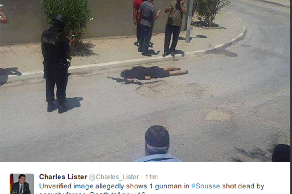 (FOTO) NE ZNA SE IMA LI SRBA: 27 turista masakrirano na plaži hotela Imperijal Merhaba u Tunisu