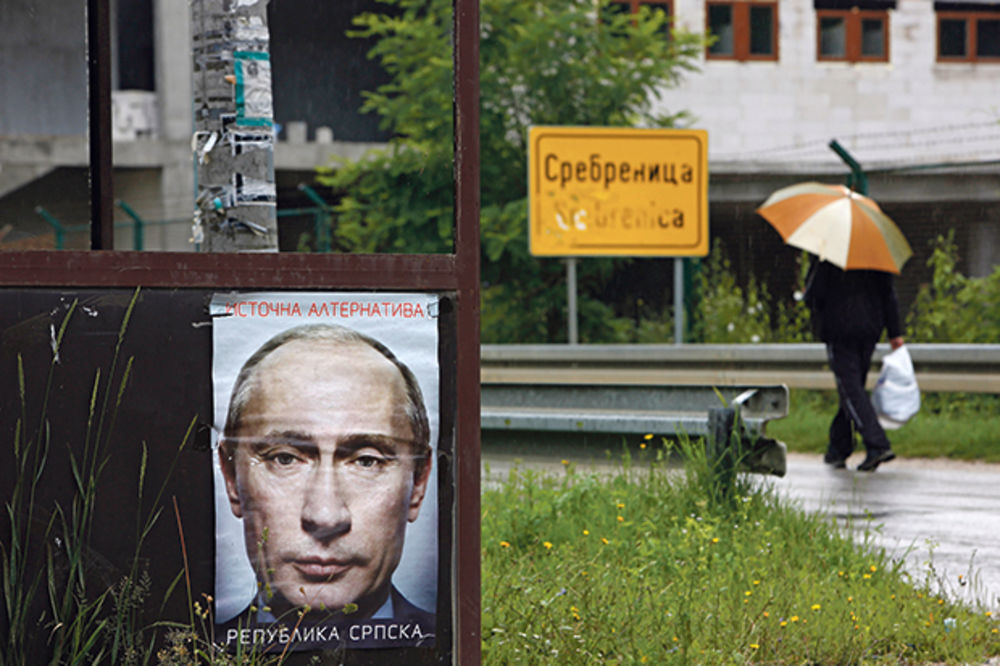 Lik Vladimira Putina osvanuo u Srebrenici