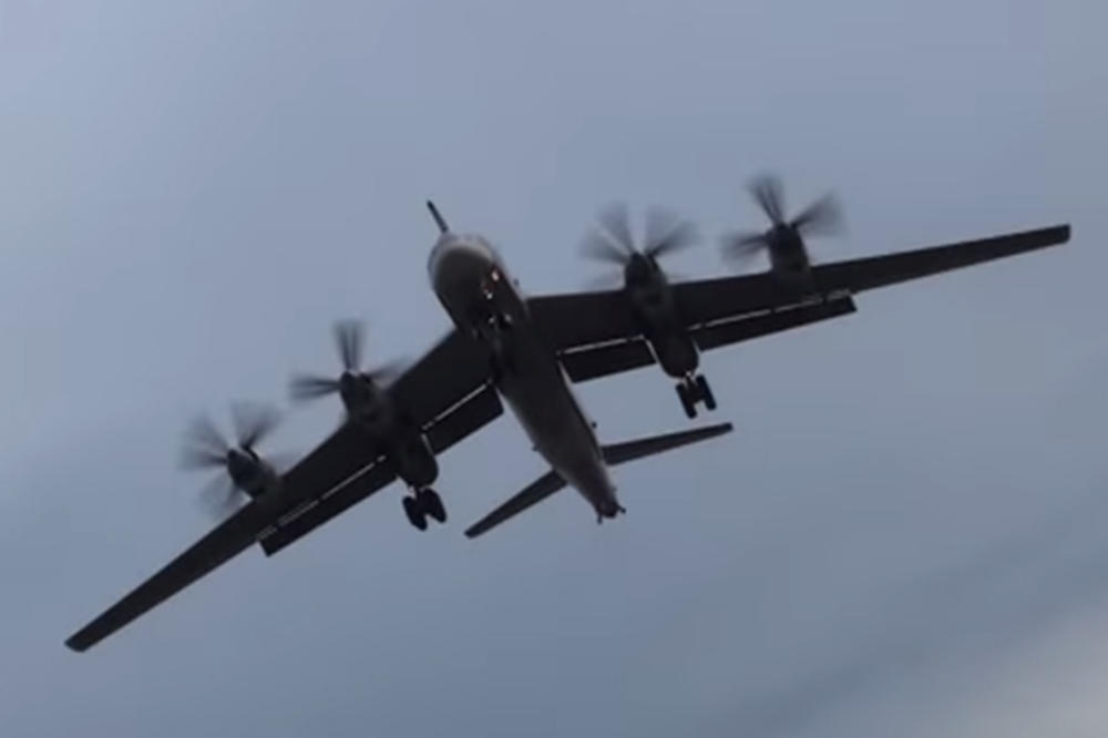 (VIDEO) ČESTITALI DAN NEZAVISNOSTI: Američki lovci presreli ruske bombardere baš 4. jula!