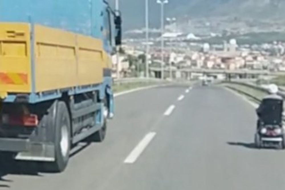 (VIDEO) HRVATSKI PENZIONER KAO BROJ 1: U invalidskim kolicima jurio autoputem!
