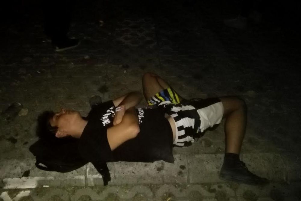 (FOTO) PRETERALI SA ALKOHOLOM: Najružnija strana posetilaca Egzita!