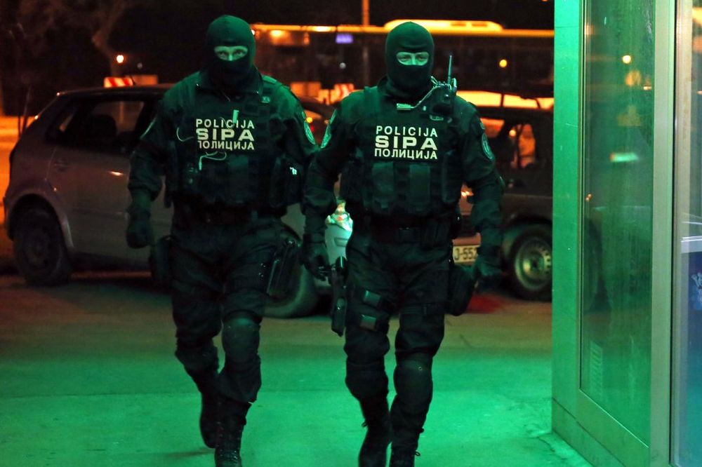 RAZBIJENA TERORISTIČKA ĆELIJA: SIPA uhapsila Elmu Đusinac iz Kosovske Mitrovice