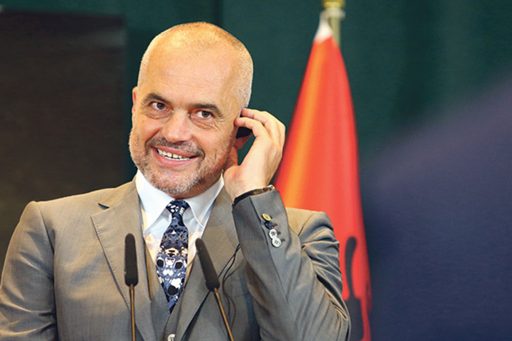 DOČEKAO GA DAČIĆ: Albanski premijer Edi Rama doputovao u Beograd
