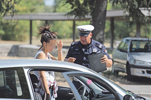 OVI VOZAČI NEKA SPREME JOŠ 5.500 DINARA, A DRUGI ĆE TEK BITI OČAJNI! To će da me košta najmanje 50.000 dinara po novim propisima! OVO SU SVE IZMENE ZAKONA O SAOBRAĆAJU