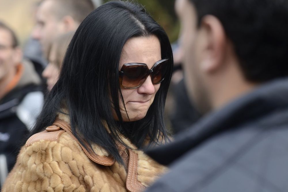 VELIKA TUGA U DOMU PEVAČICE: Jani Todorović umrla majka!