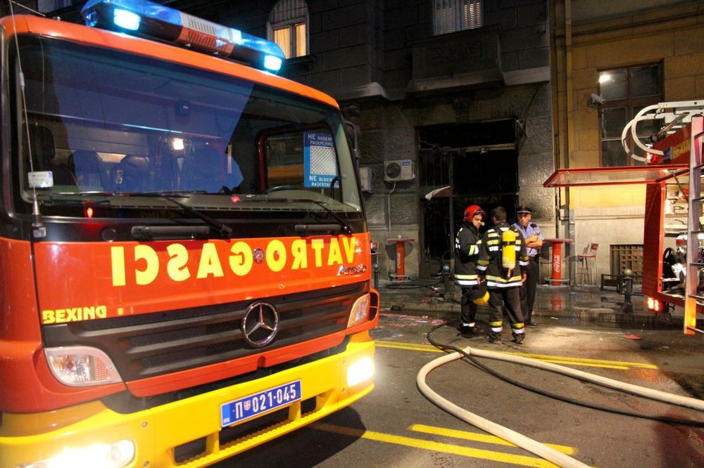 BEOGRAD: Muškarac teško povređen u požaru u Ulici Jovana Rajića