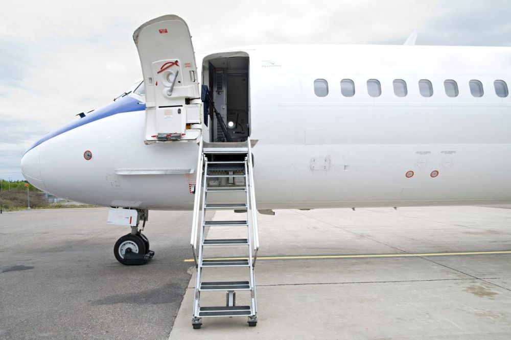 POTEZI OČAJNIKA: Azilant iz Etiopije pronađen u prtljagu aviona
