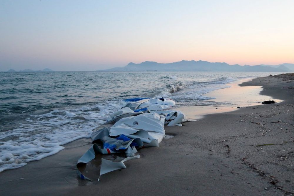 MEDITERANSKA GROBNICA: More izbacuje na obalu stotine tela migranata