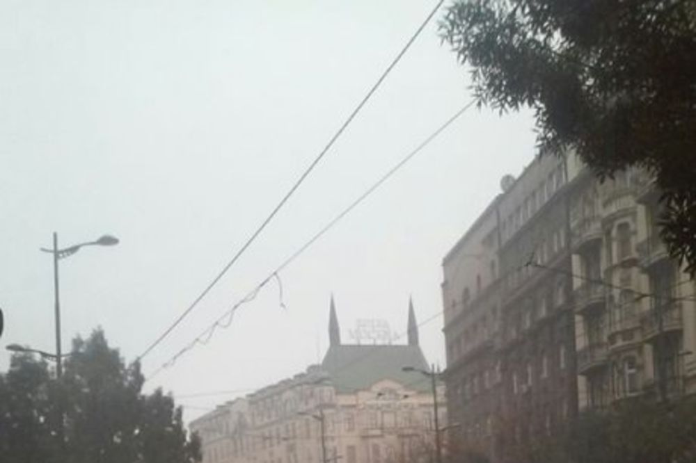 NEVREME POTOPILO BEOGRAD: Jaka kiša u srpskoj prestonici!