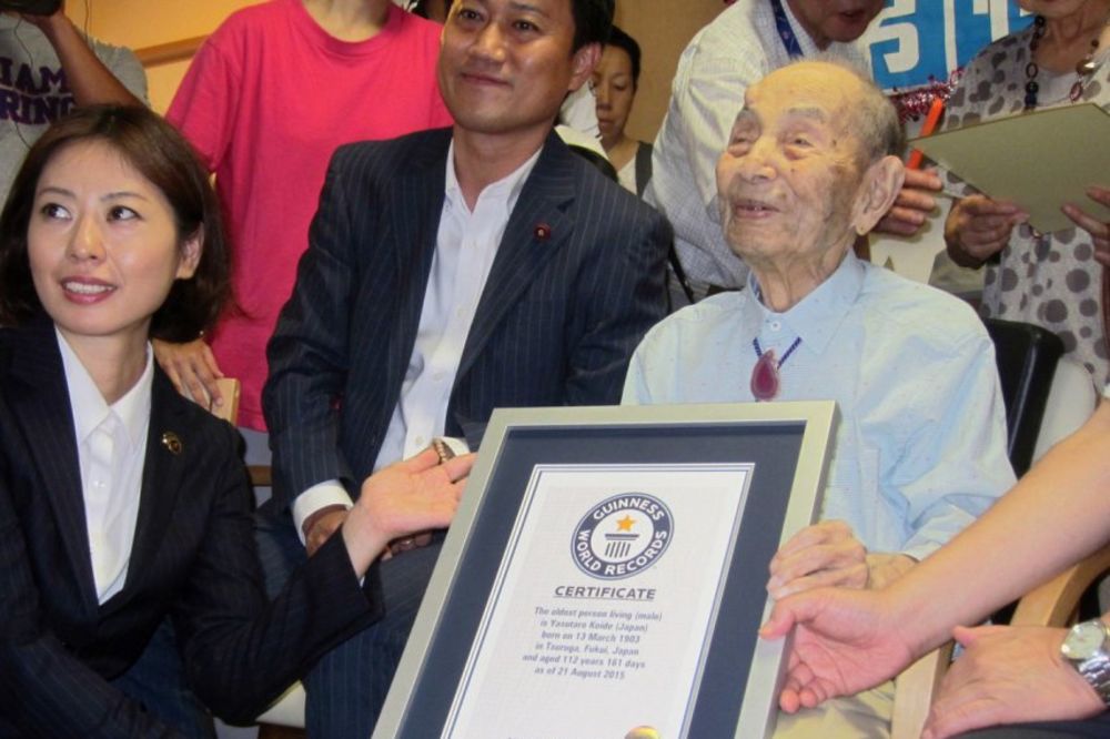UMRO NAJSTARIJI ČOVEK NA SVETU: Japanac Koide doživeo 112 godina