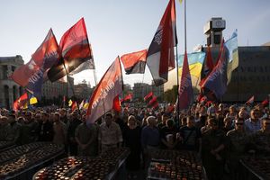 BRITANSKI FAJNENŠNEL TAJMS OTKRIVA: Vojska Ukrajine u raspadu, Desni sektor sprema novu revoluciju