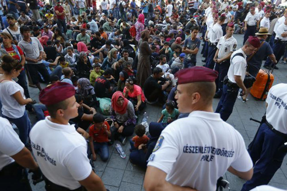 HITAN PLAN EU: Zemlje Unije treba da preuzmu 160 000 izbeglica iz Grčke, Italije i Mađarske