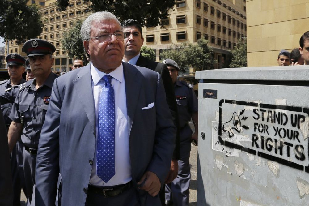 LIBAN: Ministar preti demonstrantima da se raziđu, inače...